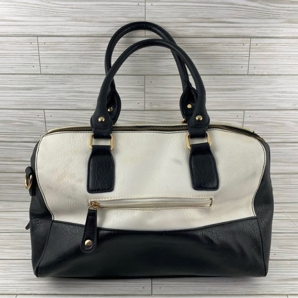 Marc New York Andrew Marc Handbag w/ White Perforated Vinyl Lace - Picture 2 of 12